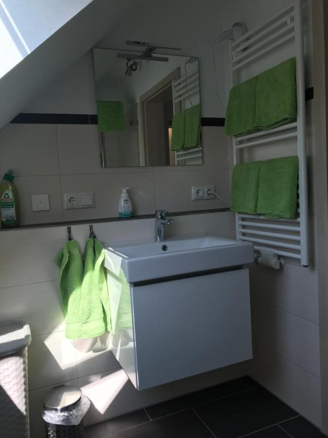 Sonniges 4 **** Dg-Apartment Mit Aufzug+Seeblick Pleinfeld Dış mekan fotoğraf